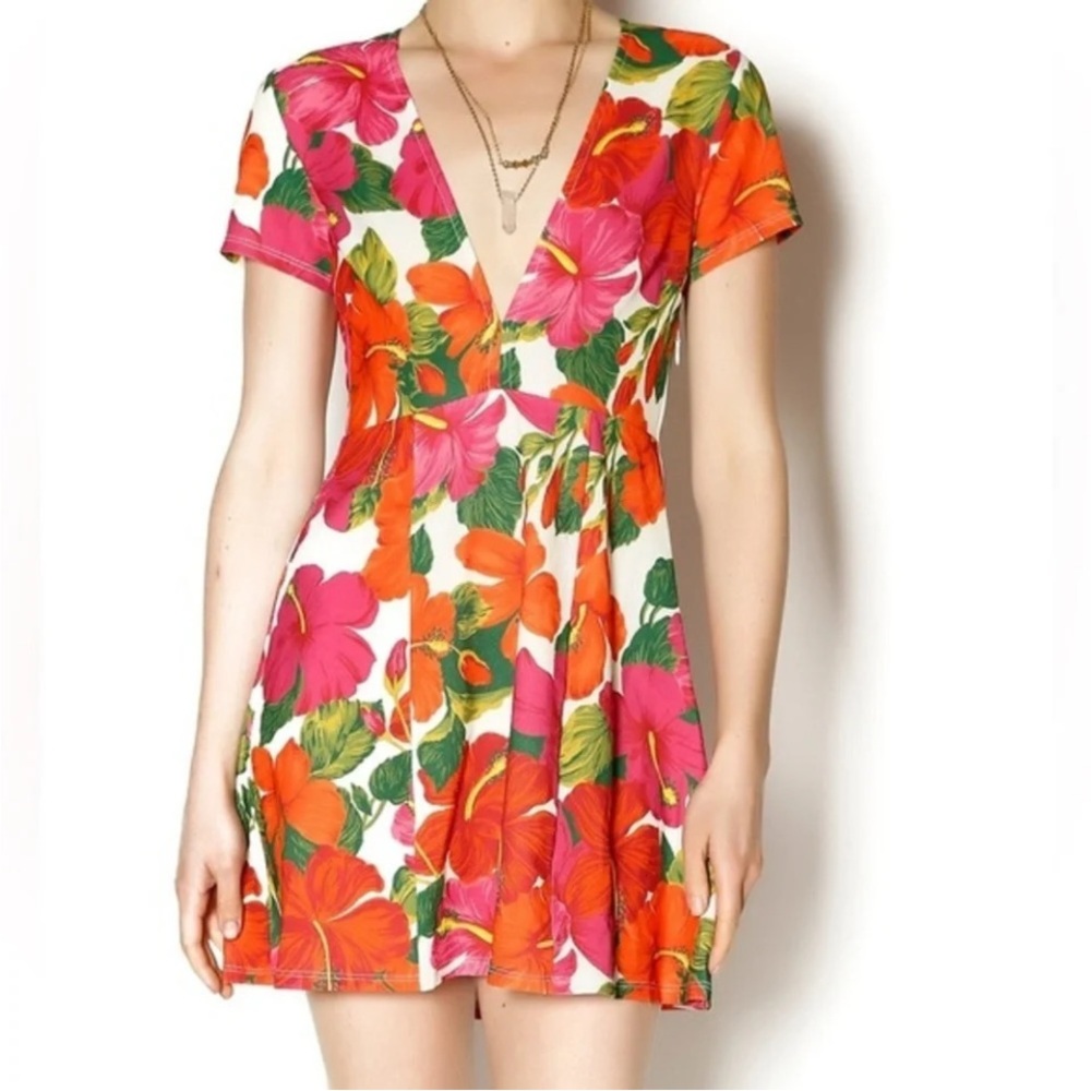 Show Me Your Mimi Ibiza Mini Red Floral Dress, Size Medium